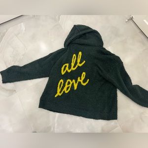 ‘All love’ Artie sweater. Size medium.